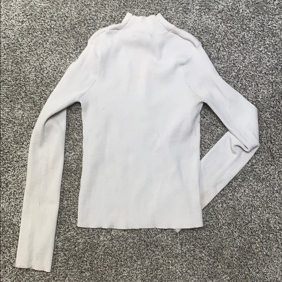 Sweater - Picture 2 of 4